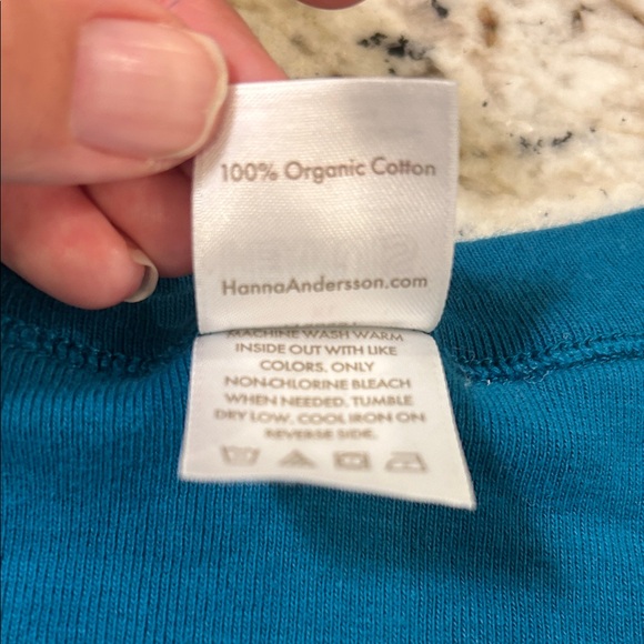 Hanna Andersson Peanuts Snoopy Blue and Red Pajama Top - Picture 3 of 4